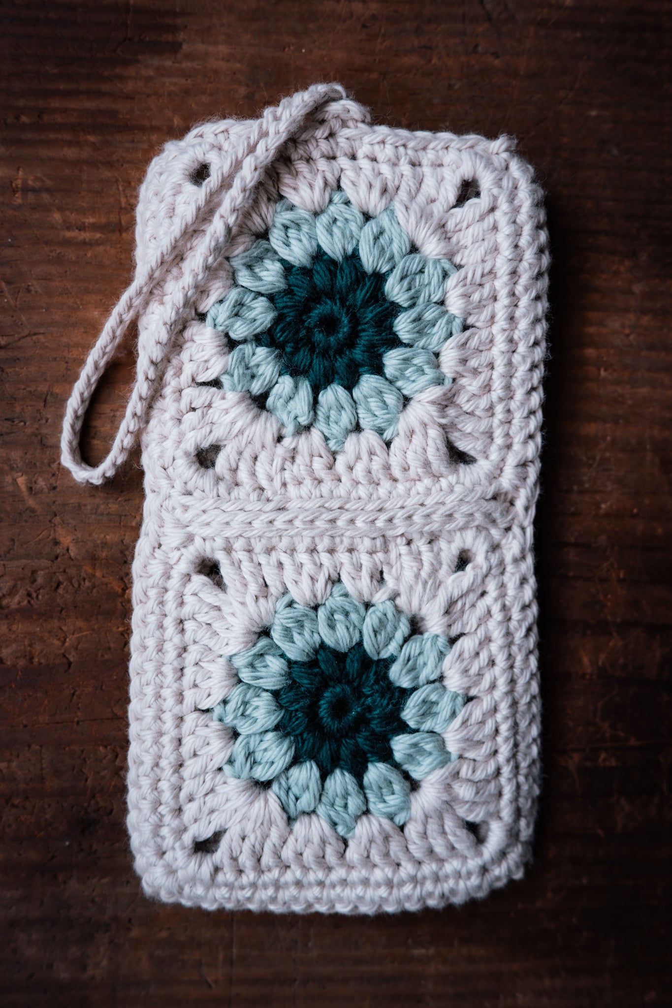 spring-summer-sunglasses-pouch
