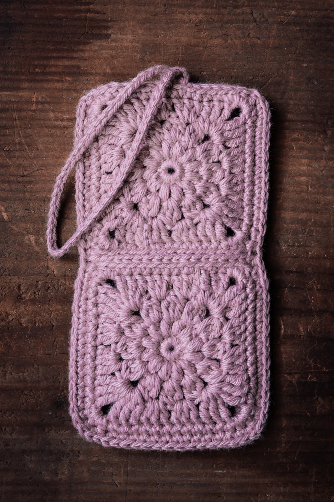 dusty-pink-sunglasses-pouch