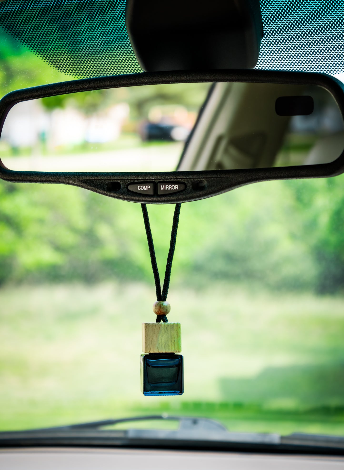 hanging-car-freshener