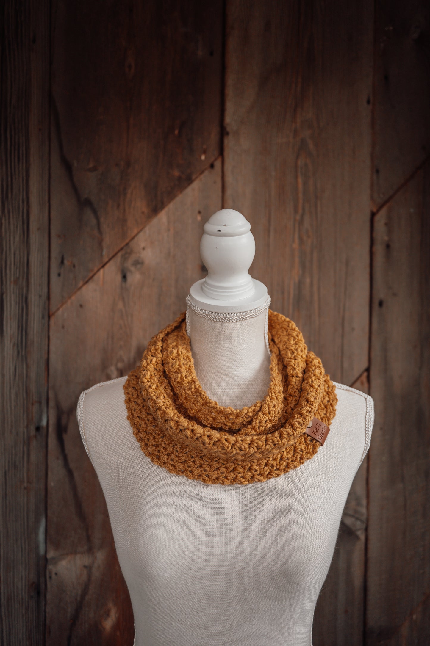 mustard-fall-crocheted-cowl