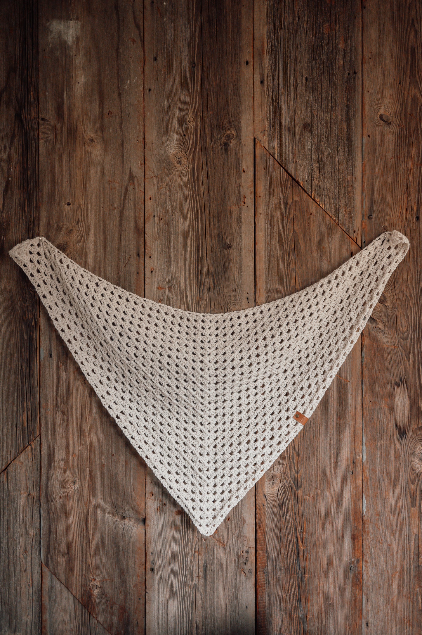 linen-triangle-shawl-scarf