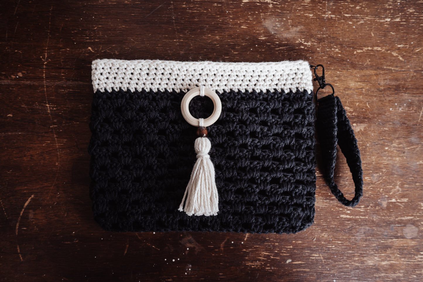 boho-clutch-with-wrist-strap
