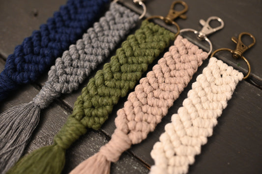 boho-macrame-keychains