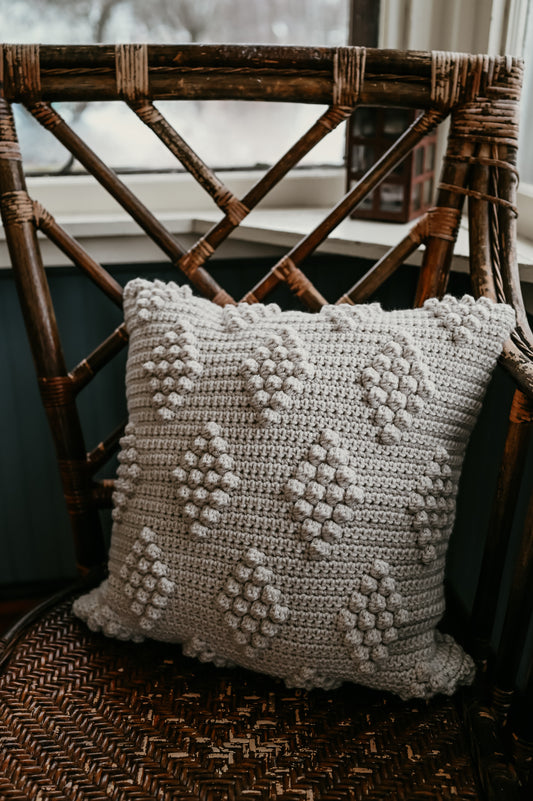 linen-crocheted-diamond-pillow