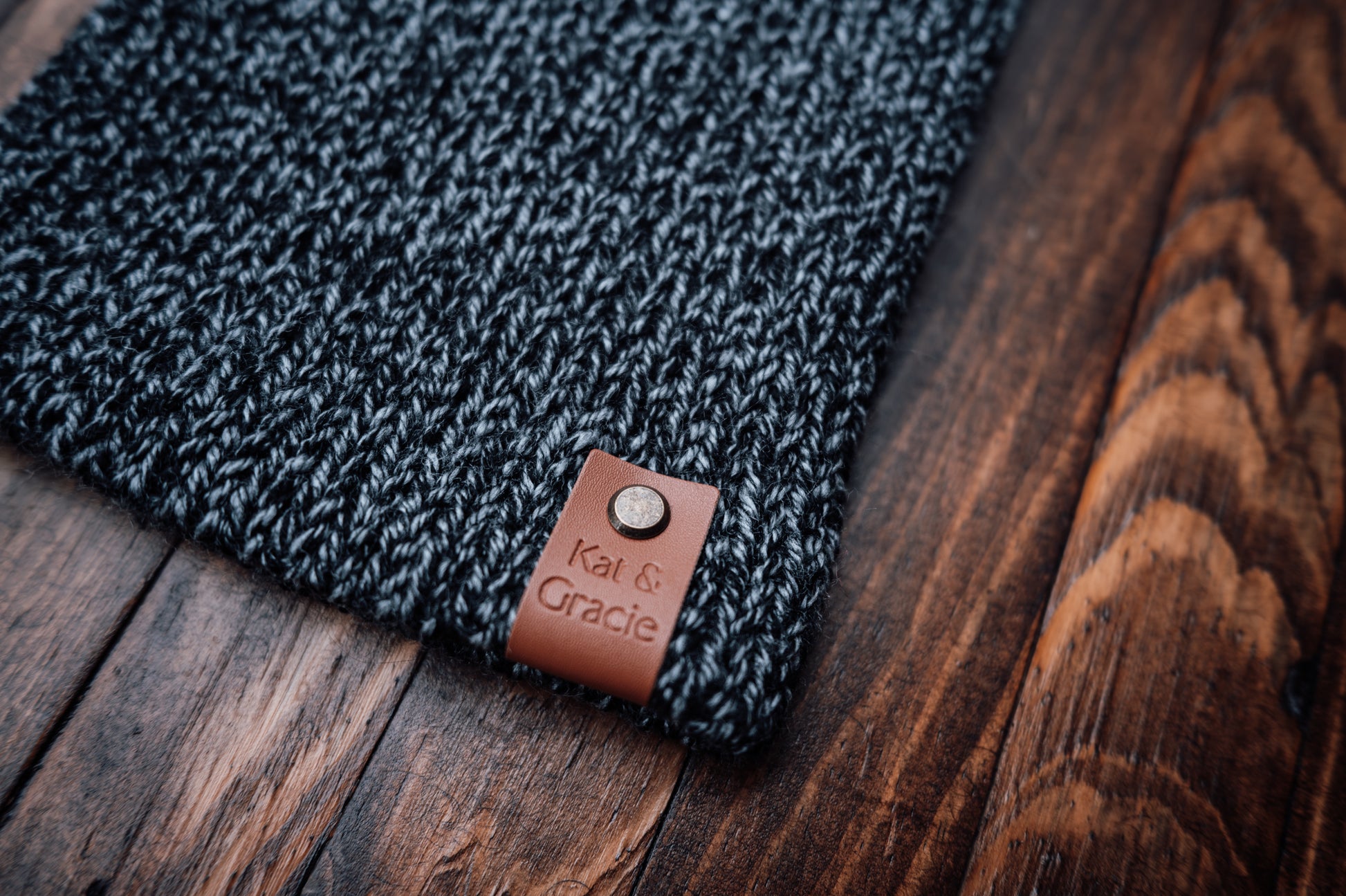 black-white-winter-beanie