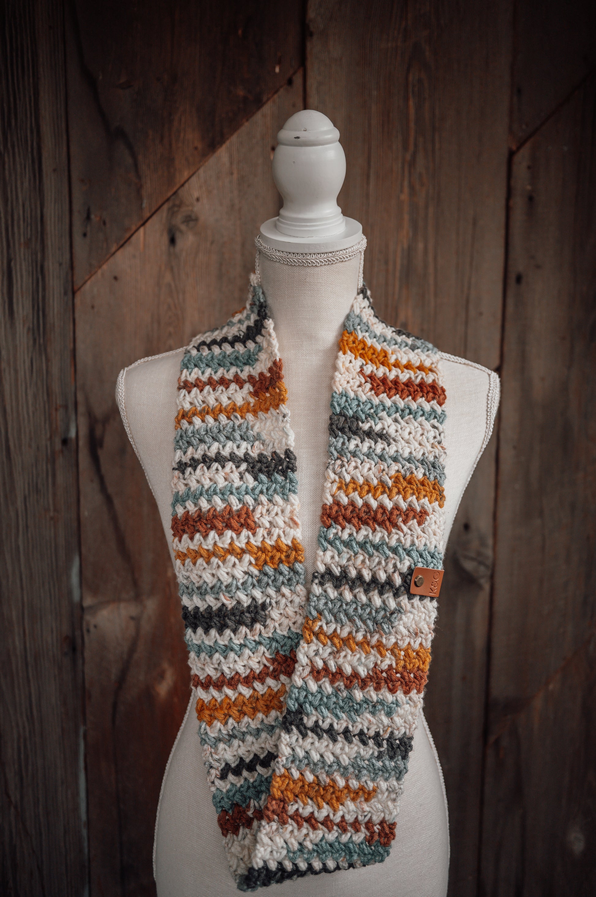 multicrocheted-infinity-scarf