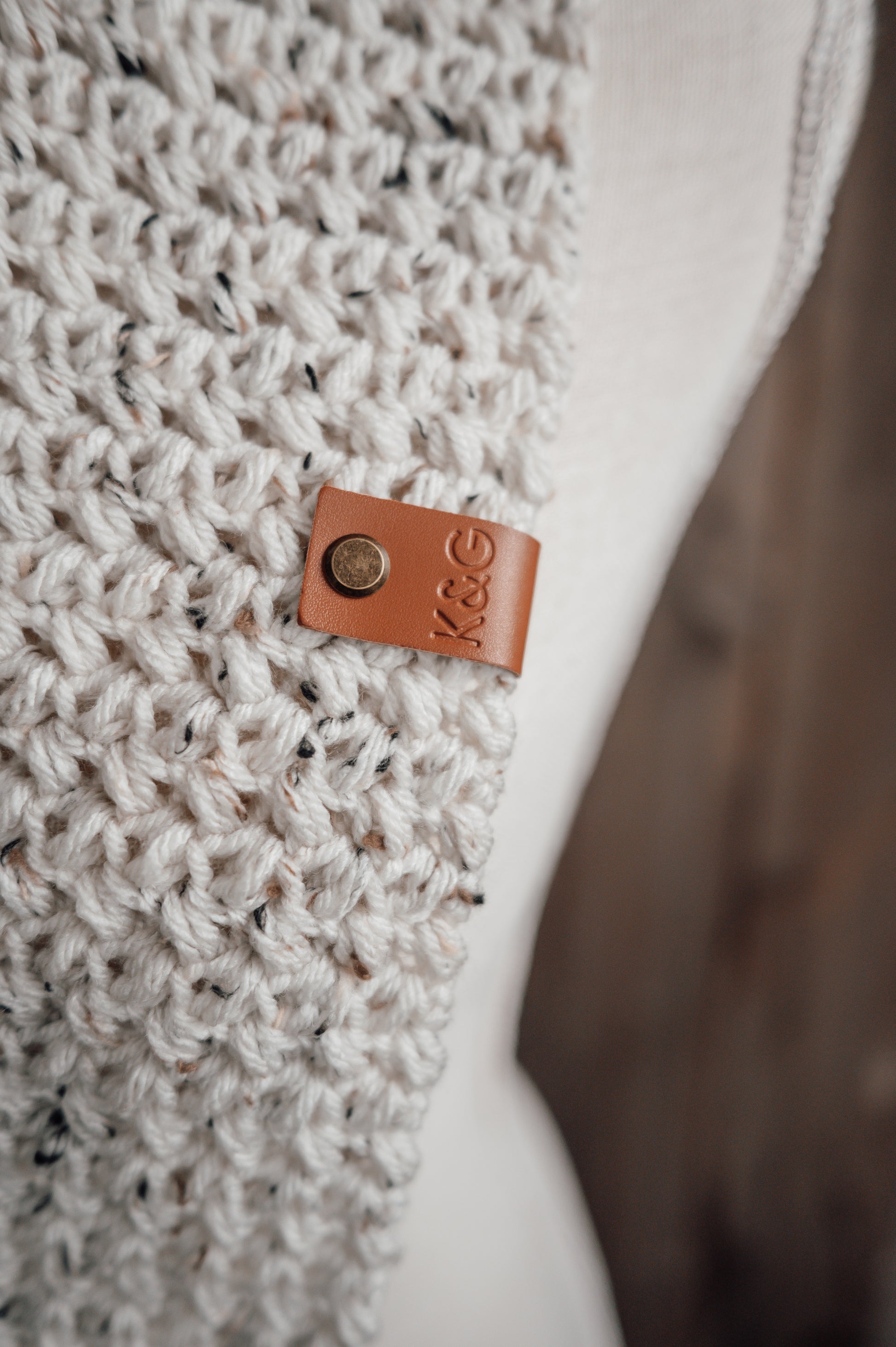 textured-crocheted-infinity-cowl