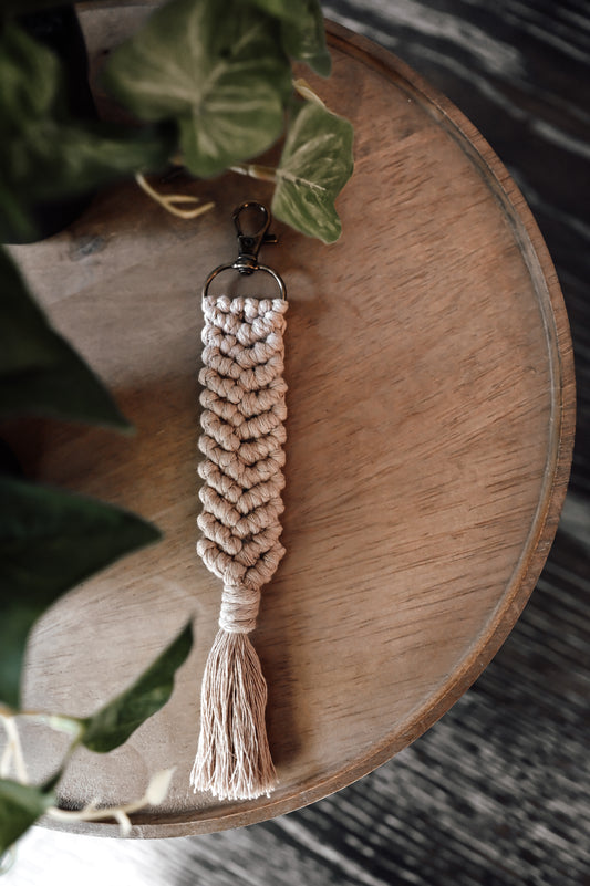 neutral-macrame-keychain