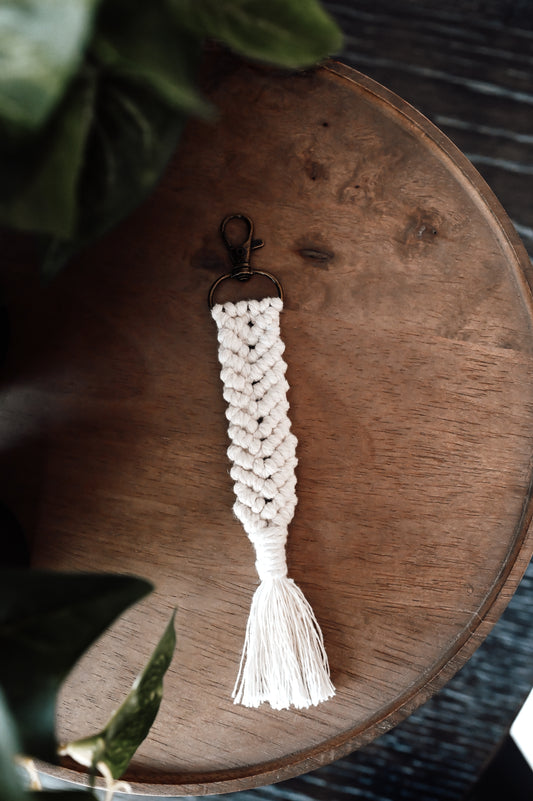 neutral-macrame-keychain-accessory