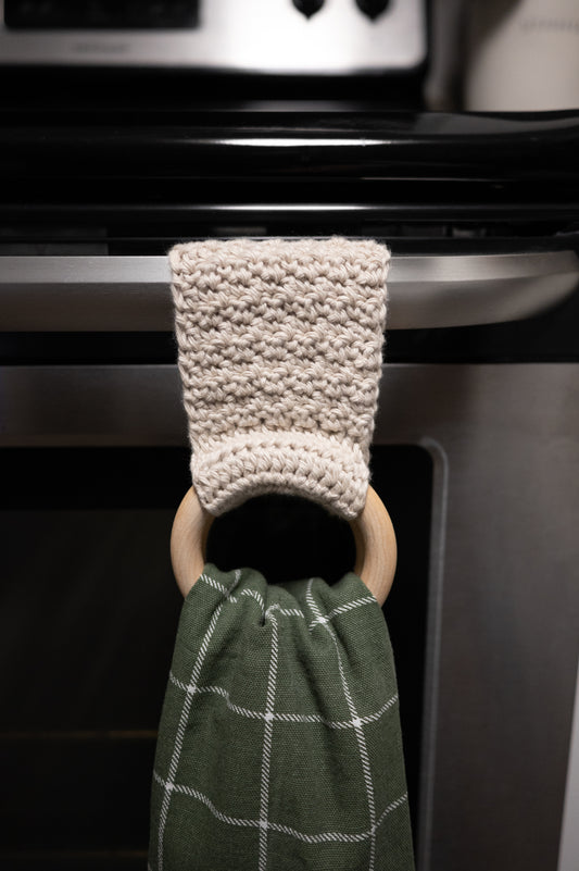 neutral-towel-holder