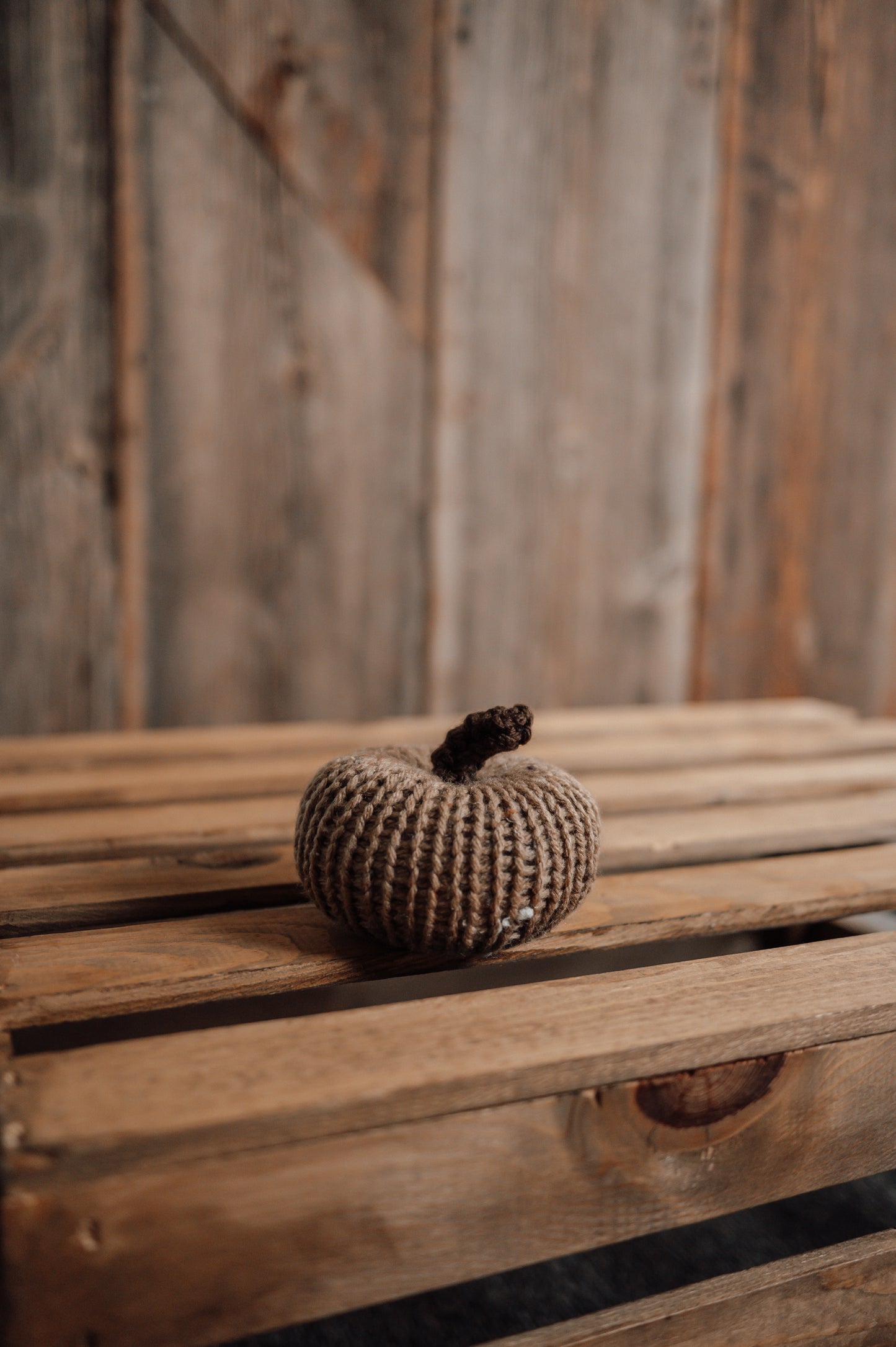 small-taupe-tweed-pumpkin