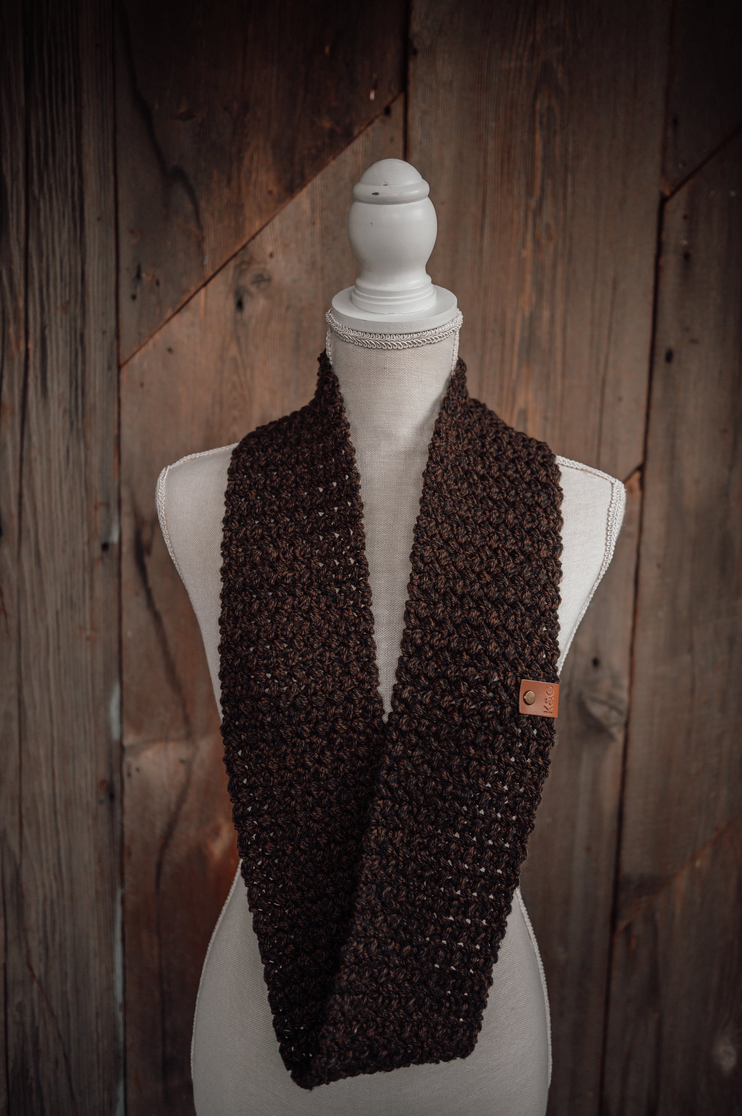 brown-crocheted-infinity-scarf